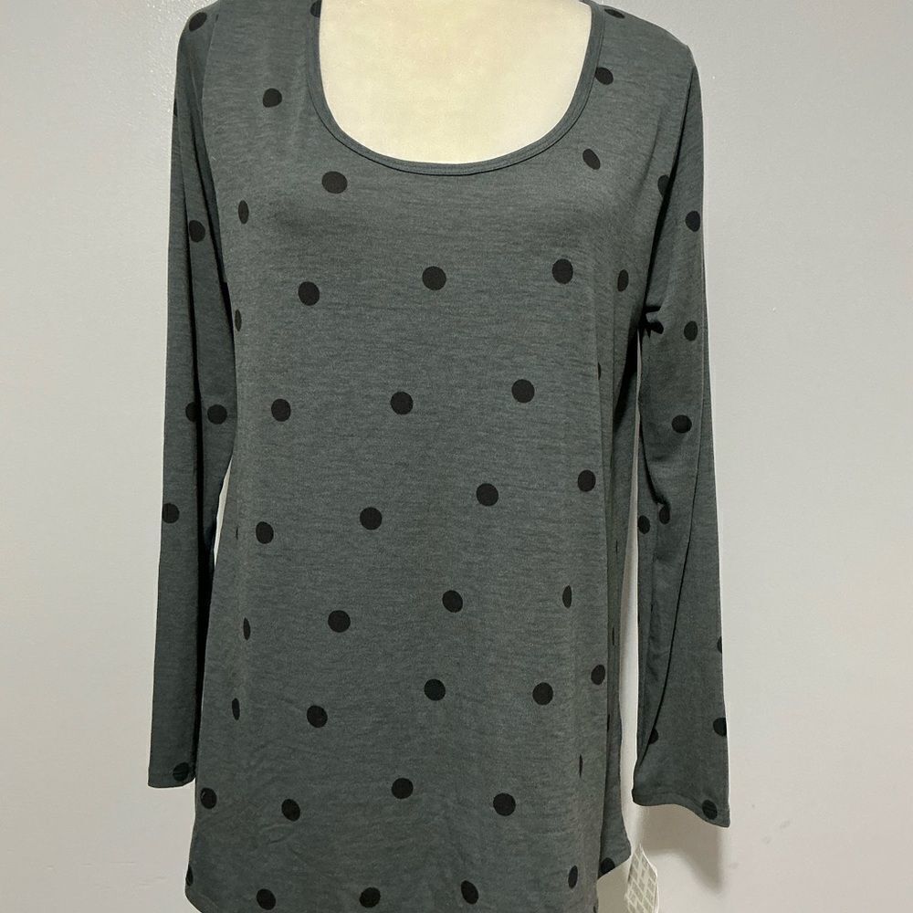 Women's LuLaRoe Grey Tunic Top w Black Dots "Lynnae" Print, Size Large NWT's